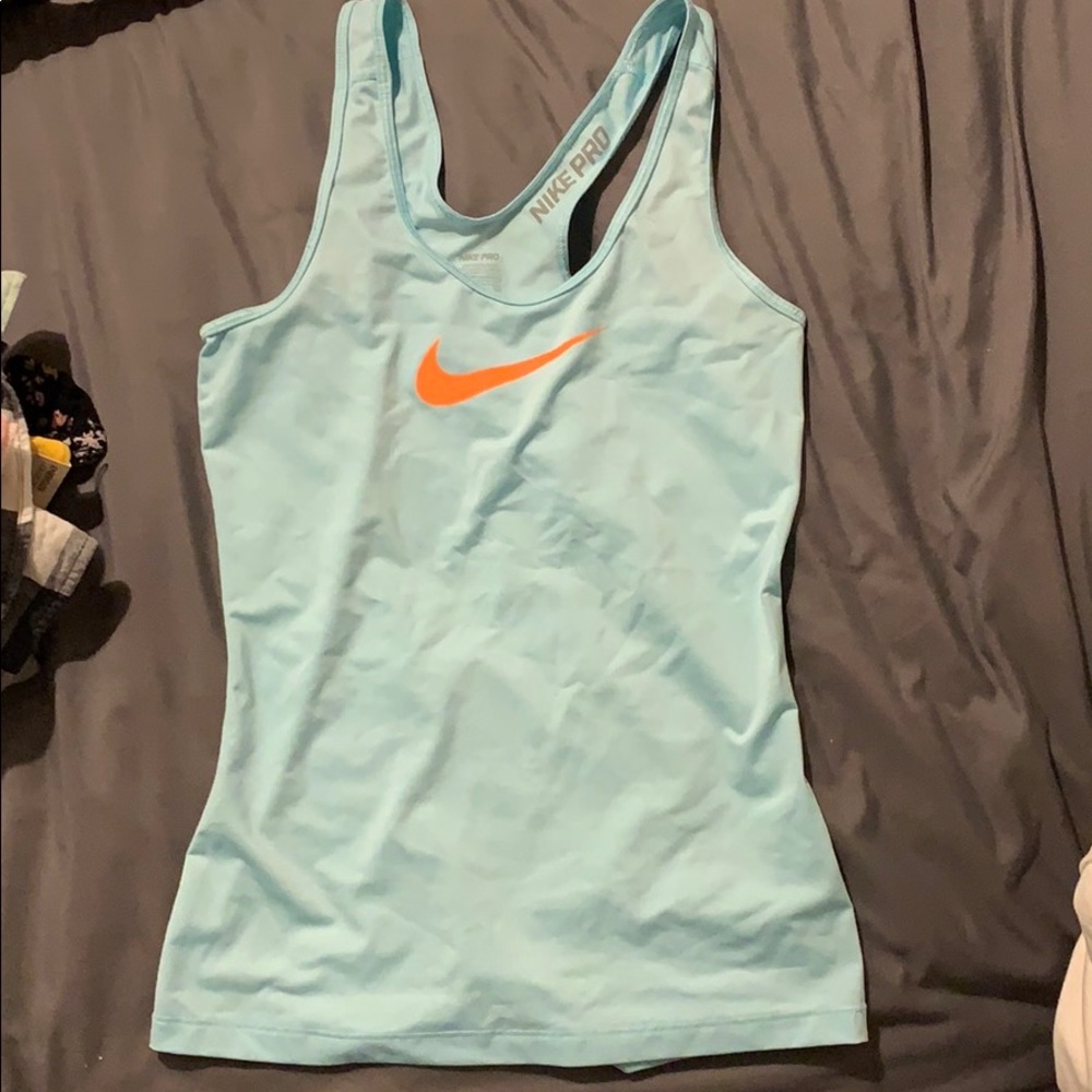 Nike pro small tank top